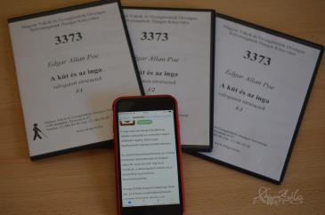 CD-k és okostelefon hangoskönyv alkalmazással