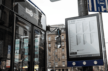 E papír kijelző buszmegálló 365x242